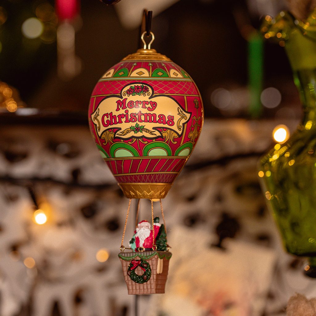 Suspended Christmas red and green hot air balloon ornament